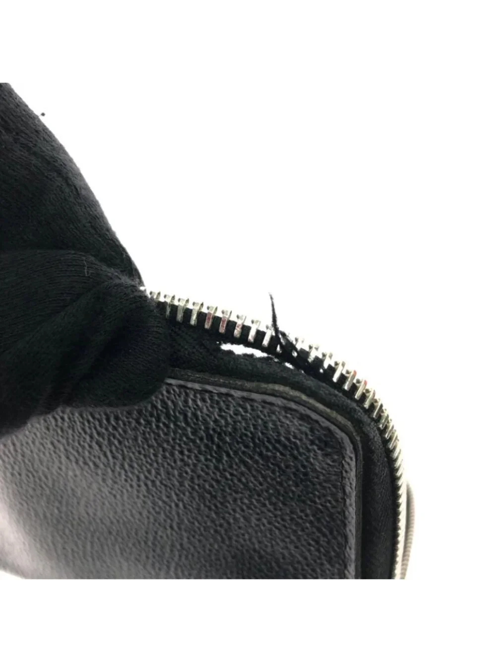 Louis Vuitton Wallet Damier Graphite Zippy Vertical